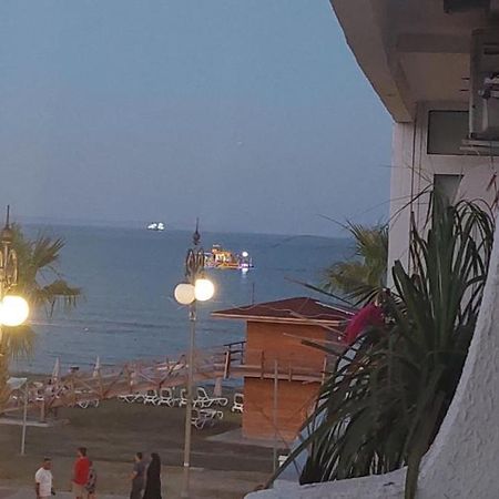 Paradise By The Sea Larnaca Buitenkant foto