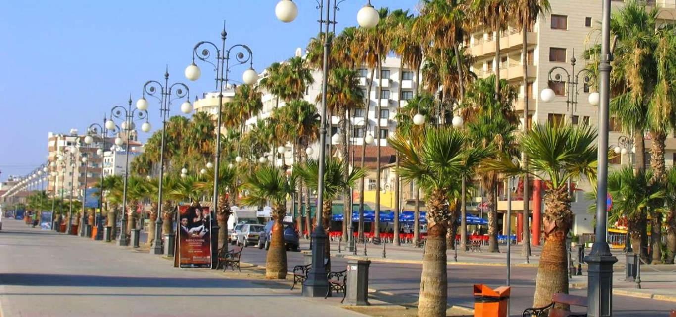 Paradise By The Sea Larnaca Buitenkant foto